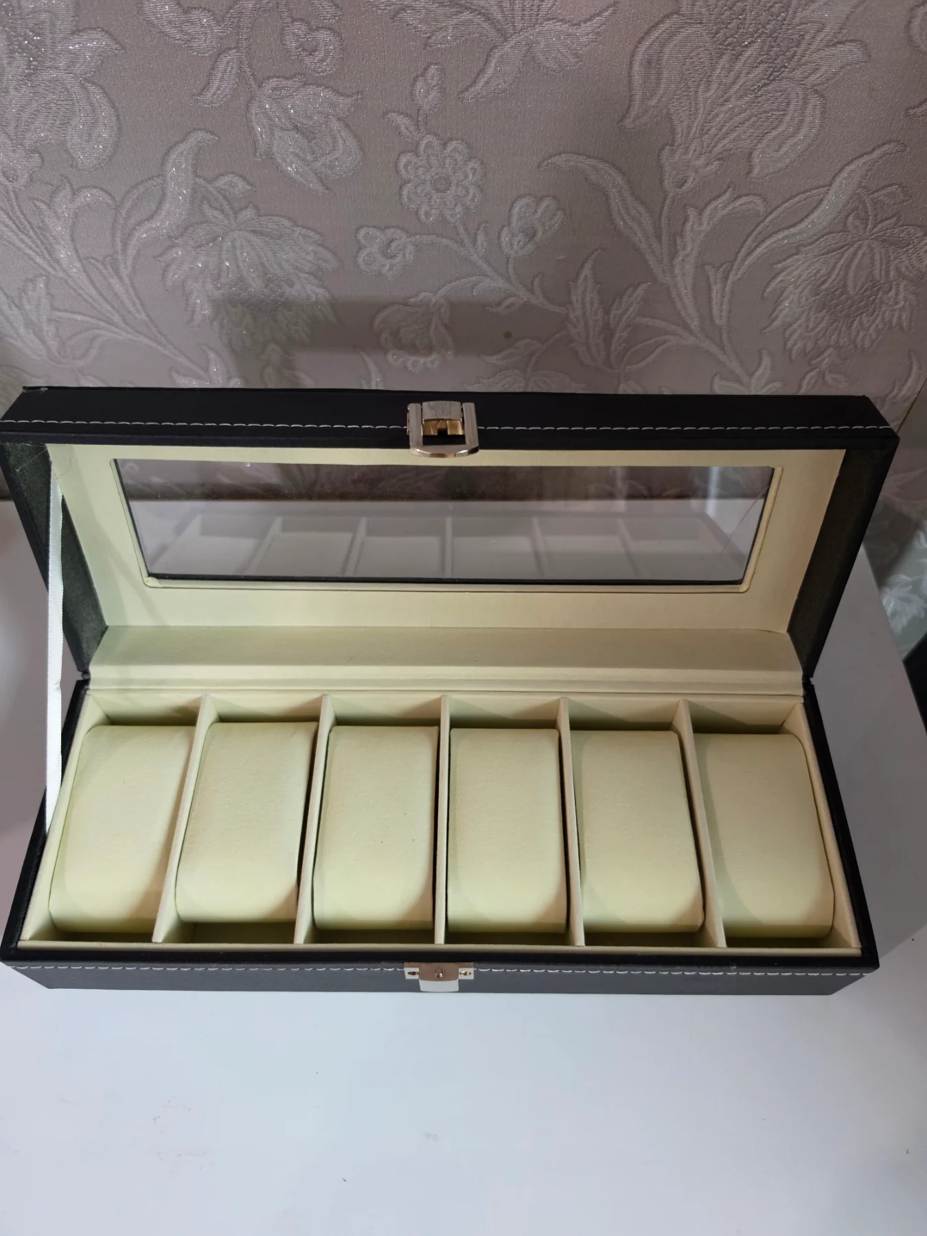 Watchbox 6 slot