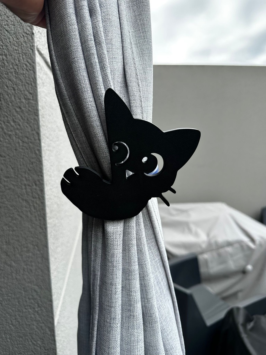 Set of 2 Cat Curtain Holdbacks – Minimalist 3D Printed Plastic Curtain Tiebacks, Modern Home Decor