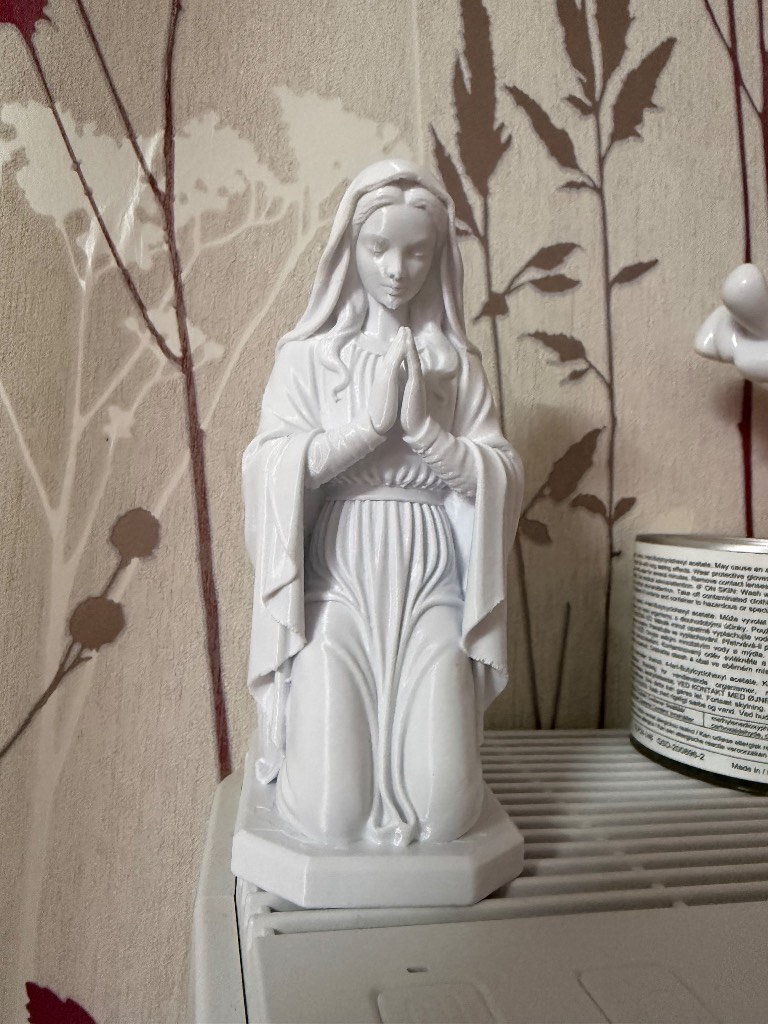 White Praying Lady Decorative Figurine - Small Palm Size Plastic Ornament