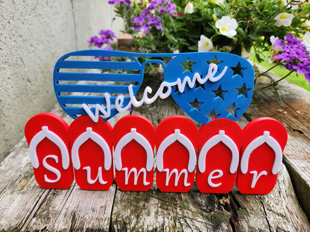 3D Printed Patriotic Welcome Summer Sign - Sunglasses & Flip Flops Table Decor