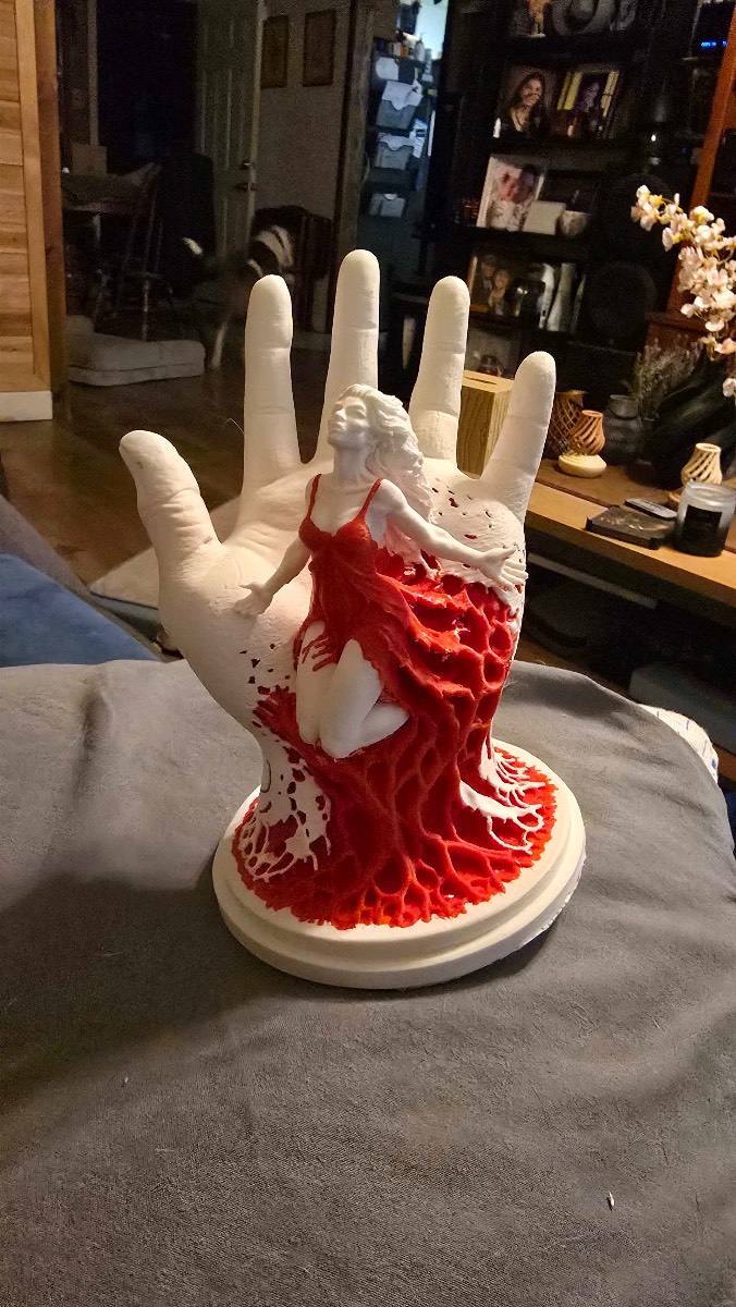Large Gothic Fantasy Lady Sculpture – Detailed 3D Printed Display Figure