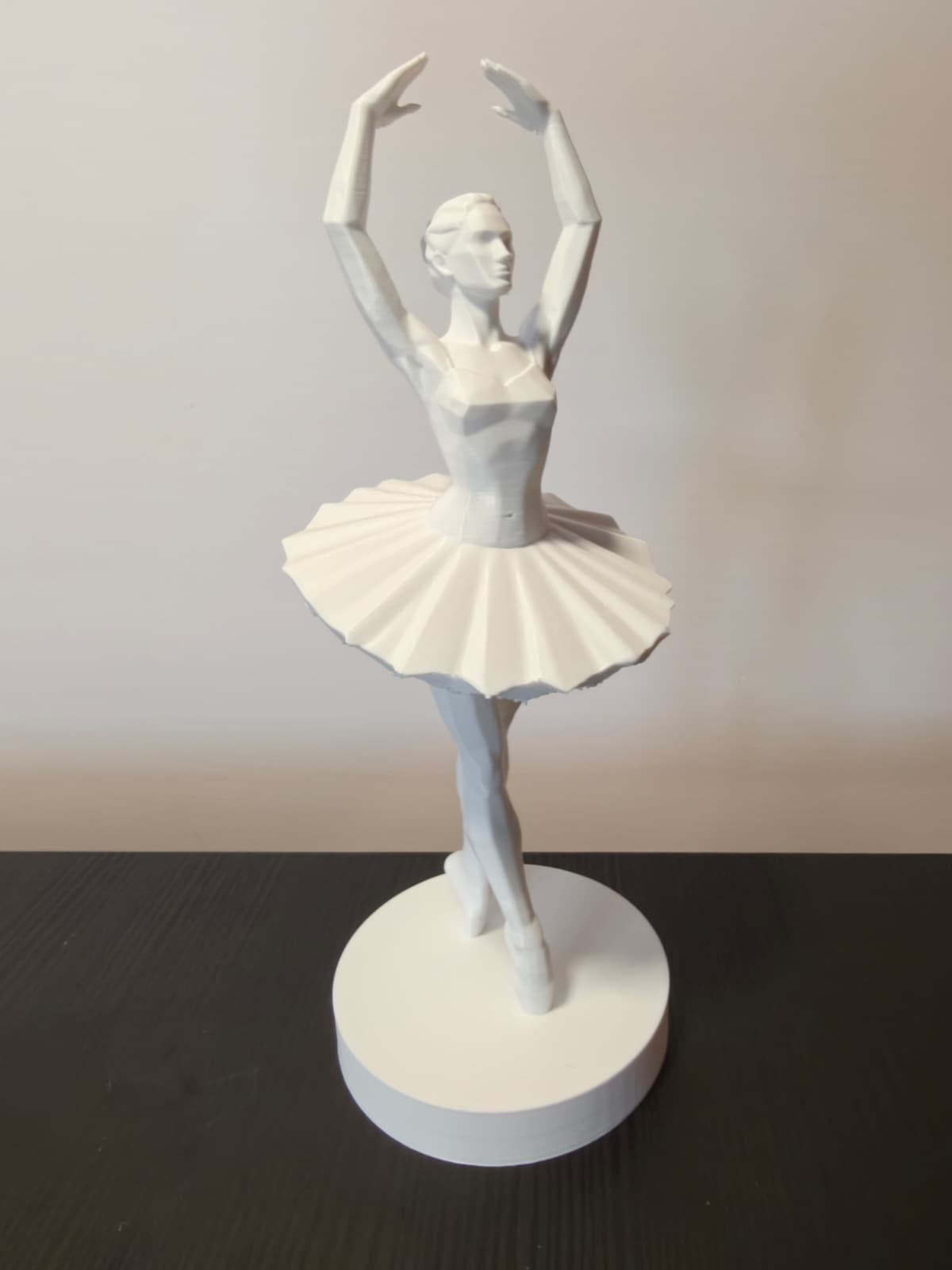3D Printed Ballerina Statue – Minimalist Ballet Dancer Figurine, Modern Home Decor Sculpture, White