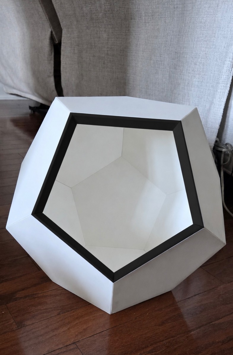 3D Printed Cat Cave Bed for Small Cats & Kittens | Modern Geometric Pet House | Lightweight Plastic