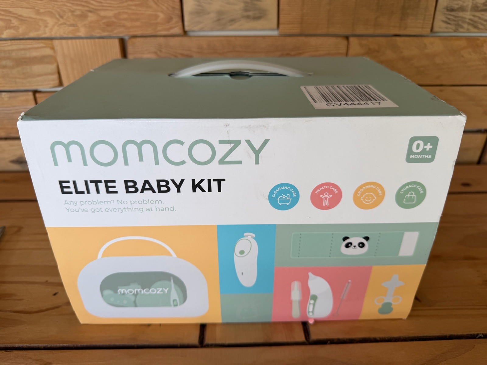 Momcozy Elite baby gift set