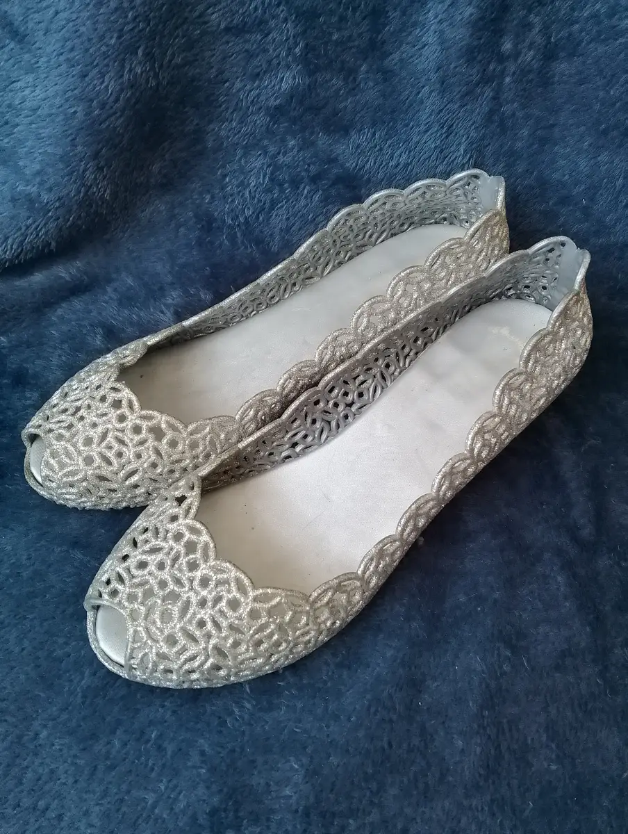 Womens Linzi Wedges Size 6
