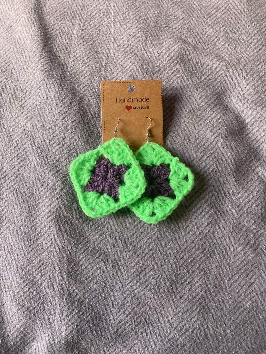 Crocheted Green And Dark Purple Granny Square Earrings🌼