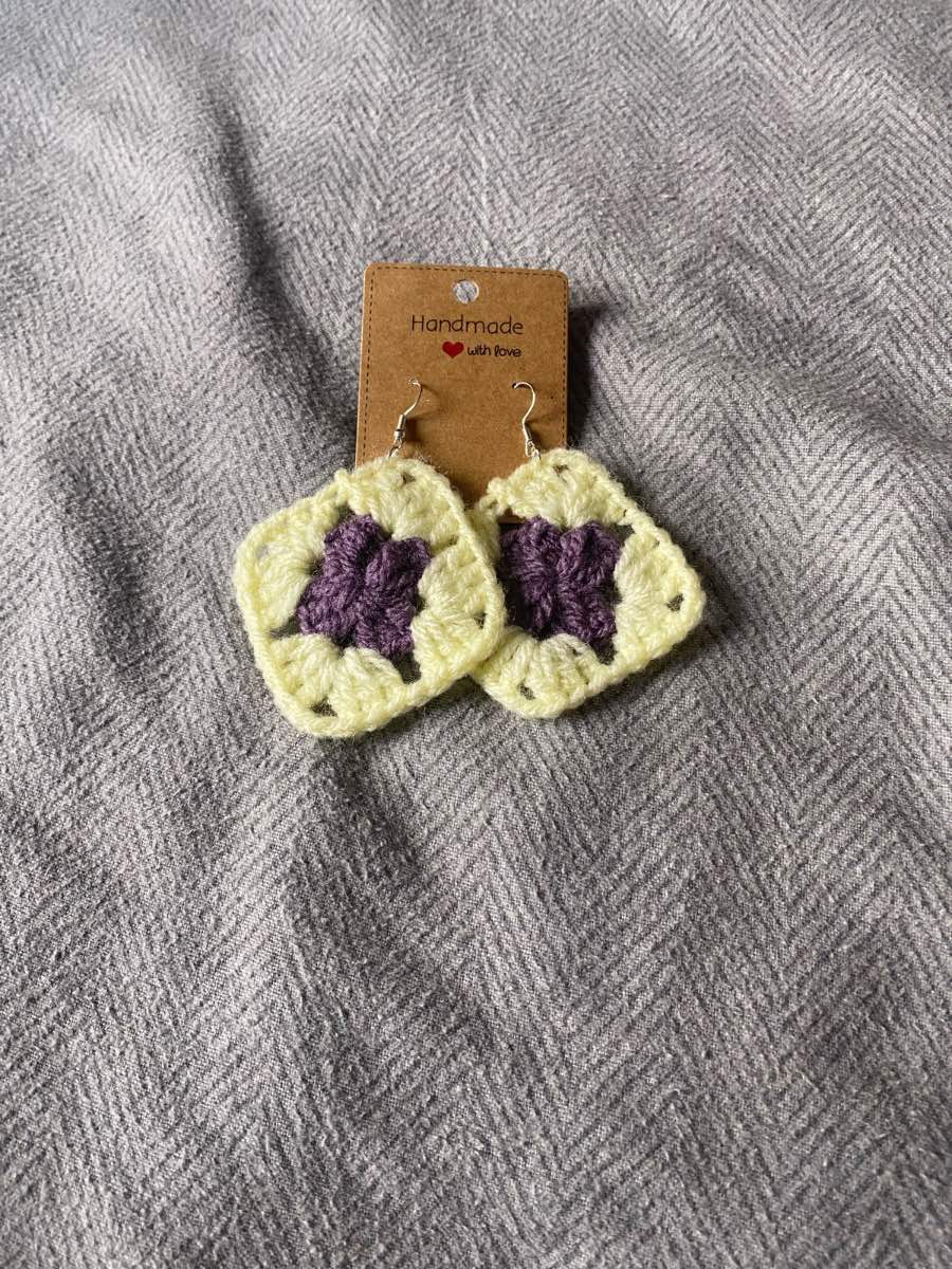 Crocheted Pastel Yellow And Dark Purple Granny Square Earrings🌼