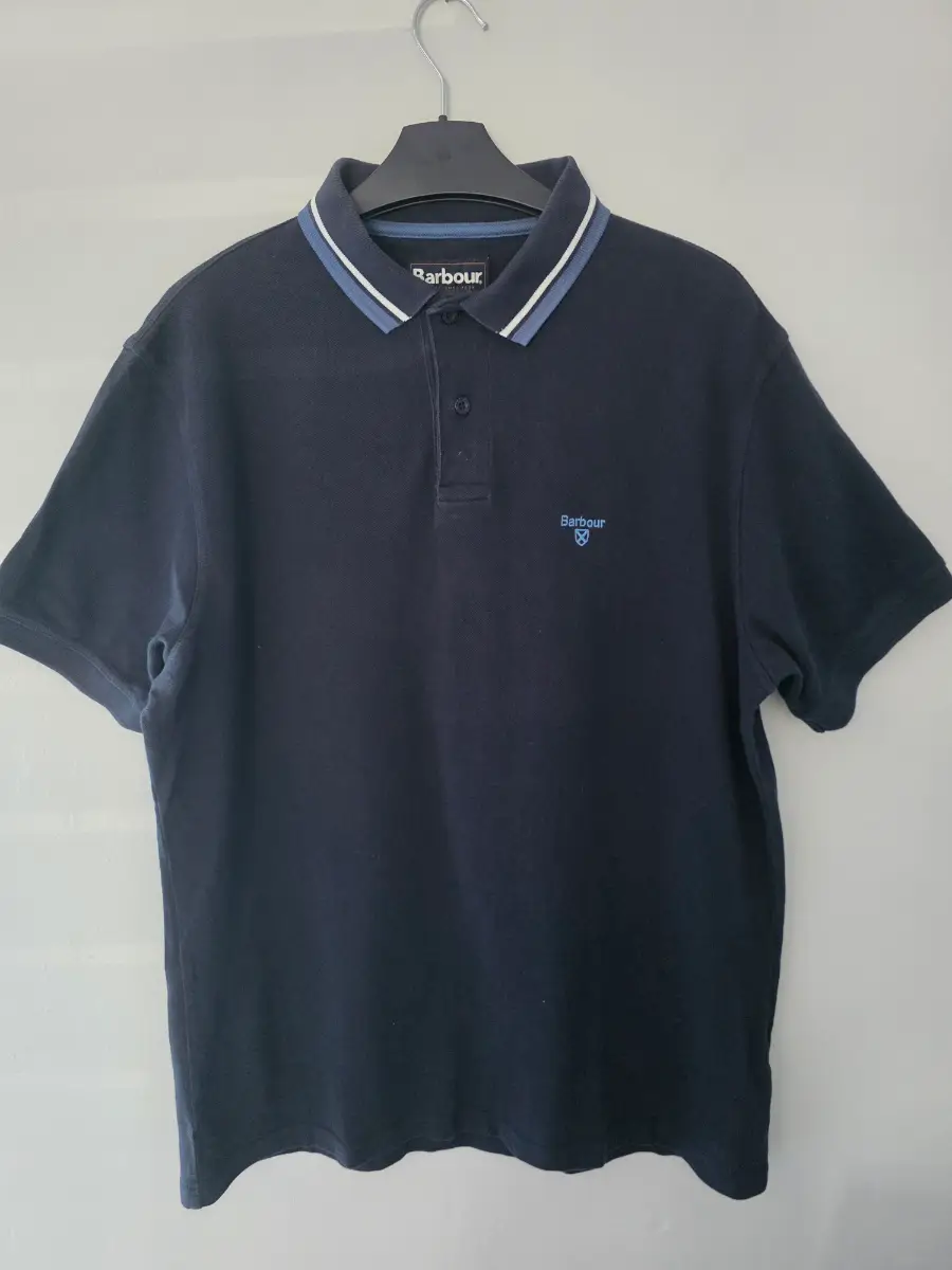 Barbour Men's Navy Blue Size Large Short Sleeved Polo Shirt. Excellent Condition