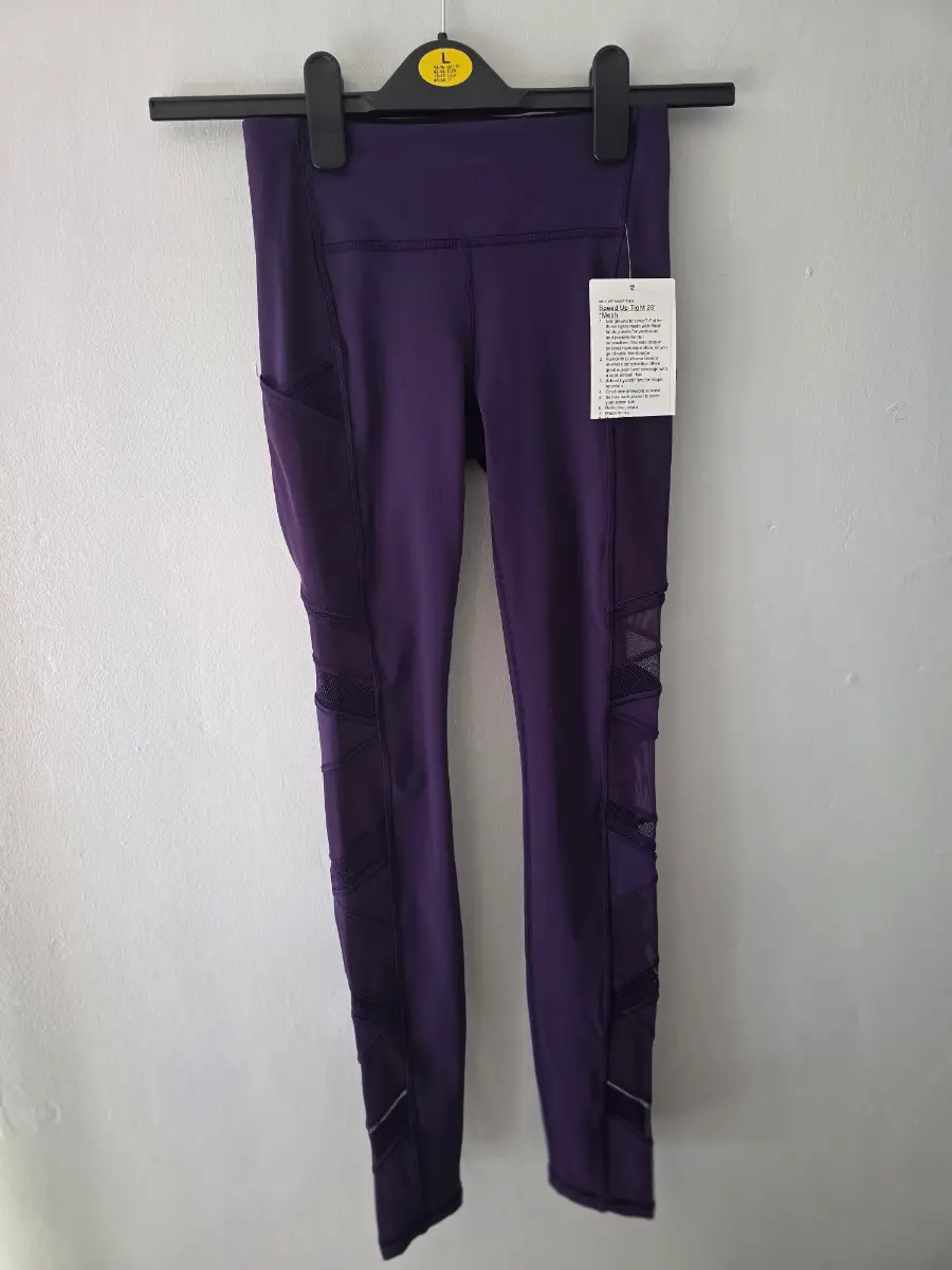 Lululemon Ladies 6 Purple Speed Up Mesh Mid Rise Running Leggings. Nee With Tags