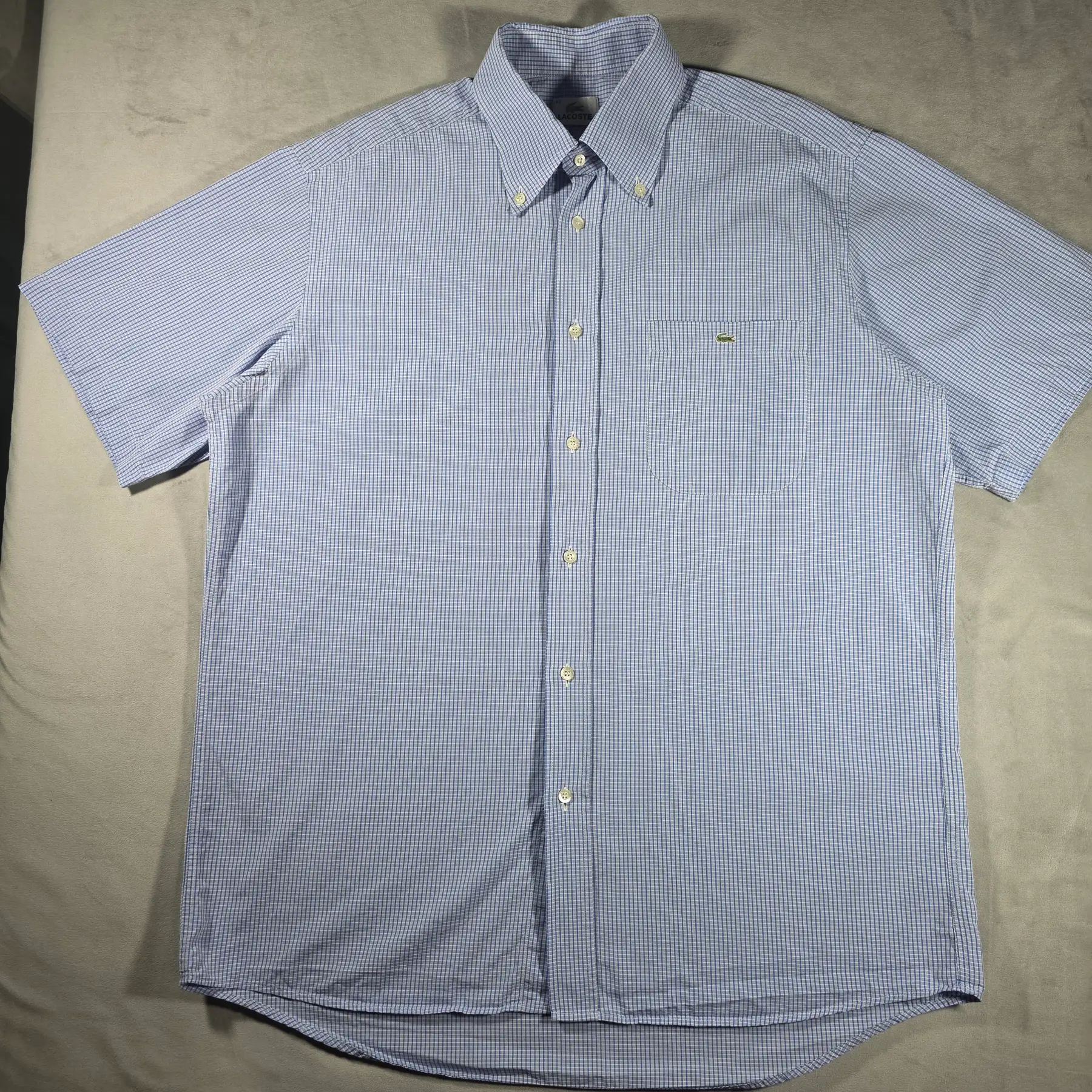 Lacoste Men's Large (42) White and Blue Mirco Check Short Sleeve Shirt.