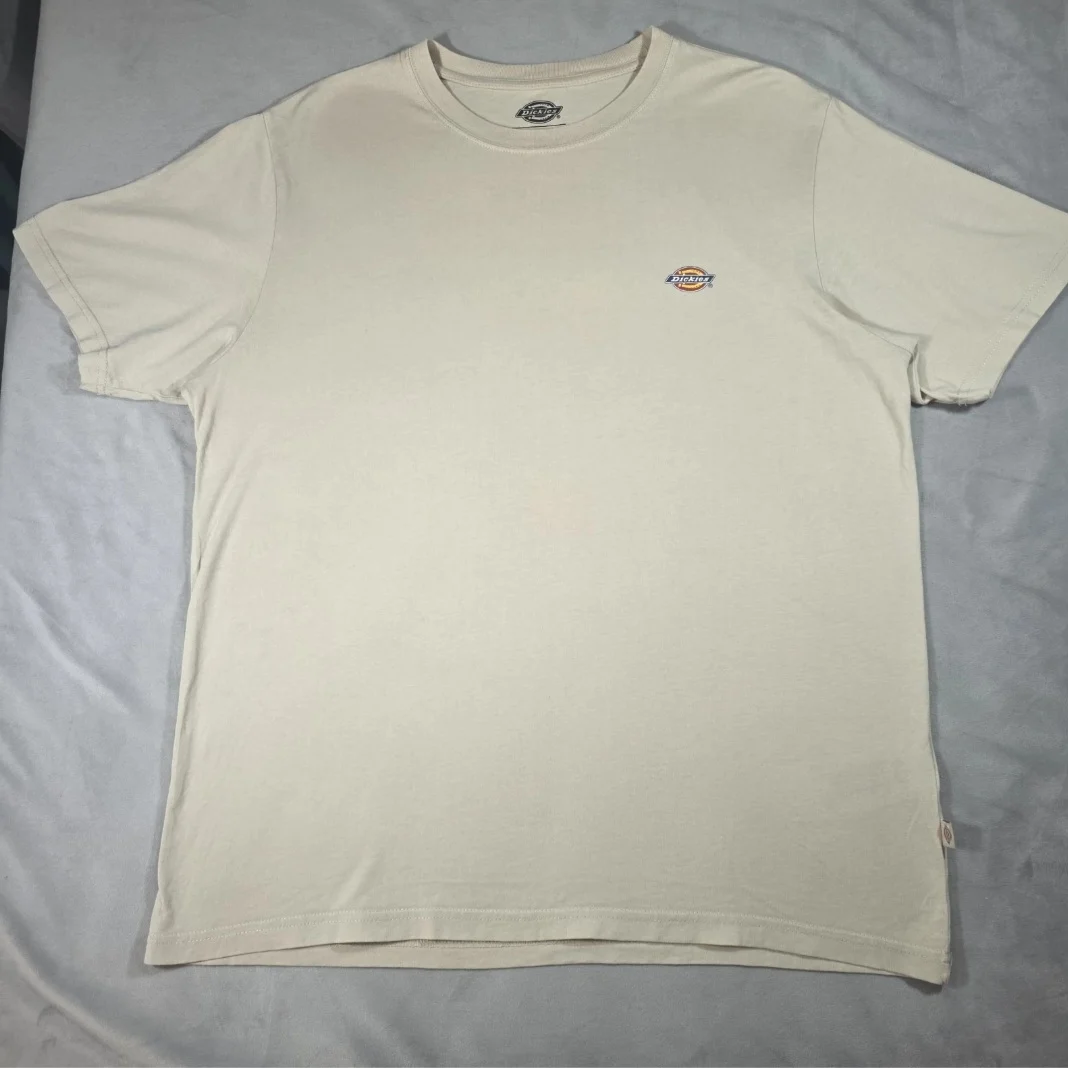 Dickies Men's Size Large  Beige Short Sleeve Print T-Shirt.. New