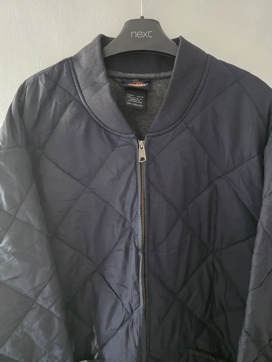 DICKIES 2XL BLACK  DIAMOND QUILTED BOMBER JACKET COAT. NEW WITHOUT TAGS RRP £70.