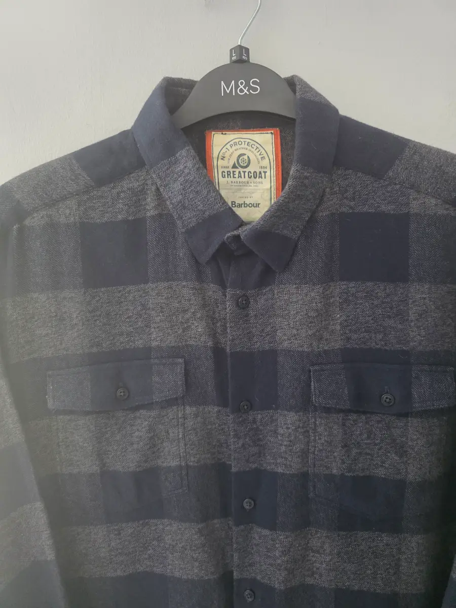 Barbour Greatcoat XL Navy and Blue Checked Flannel Button Down Long Sleeve Shirt