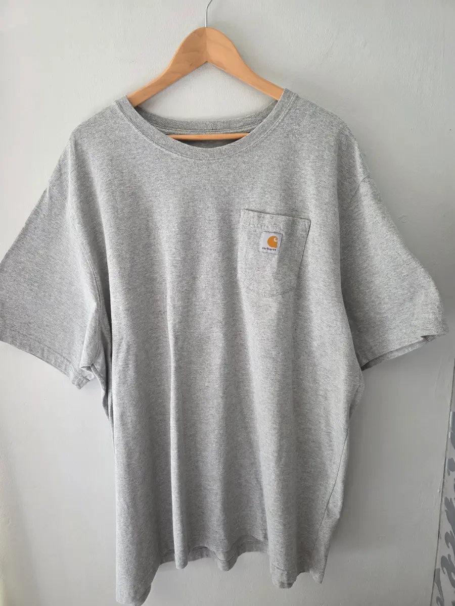 Carhartt Men's 2XL Orginal Fit GREY Short Sleeved Pocket T-shirt. Excellent Condition