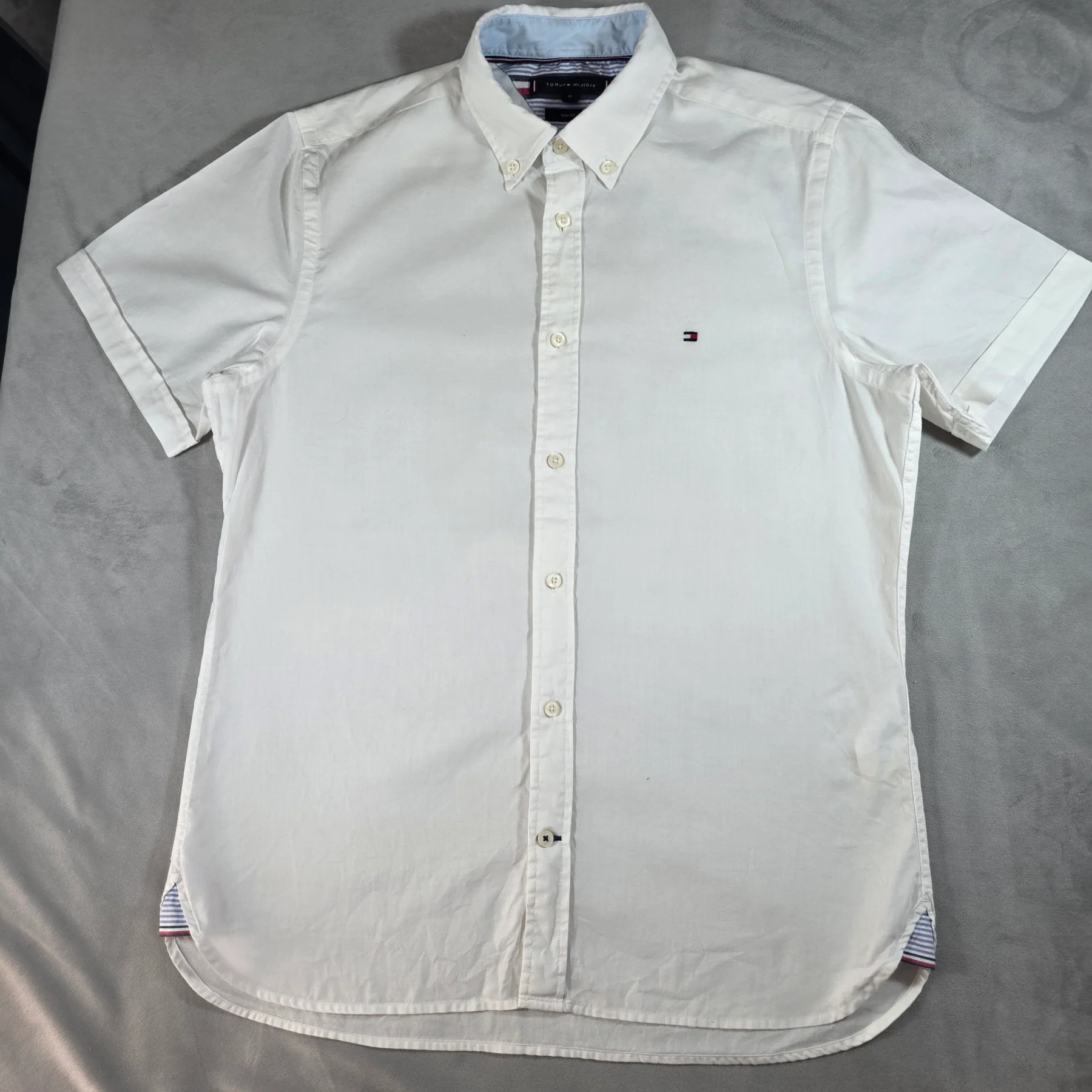 Tommy Hilfiger Men's Medium Slim Fit White Short Sleeved Shirt.Light 100% Cotton