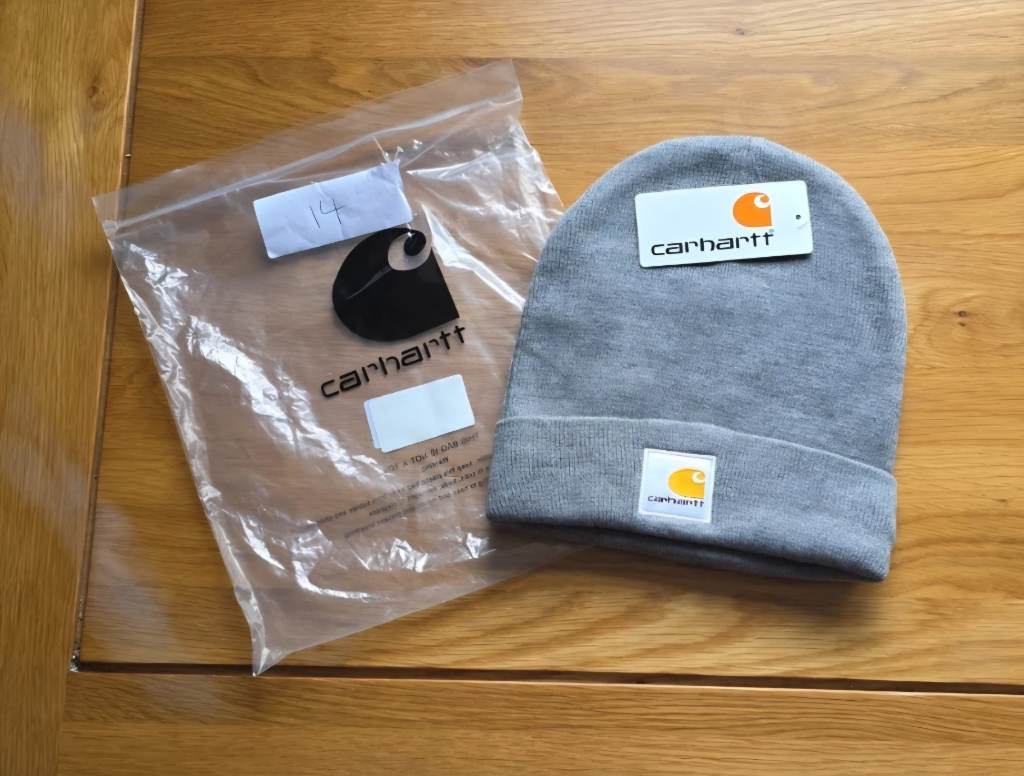 Carhartt Grey Logo Deadstock BEANIE HAT Adult Unisex  Brand New With Packaging.