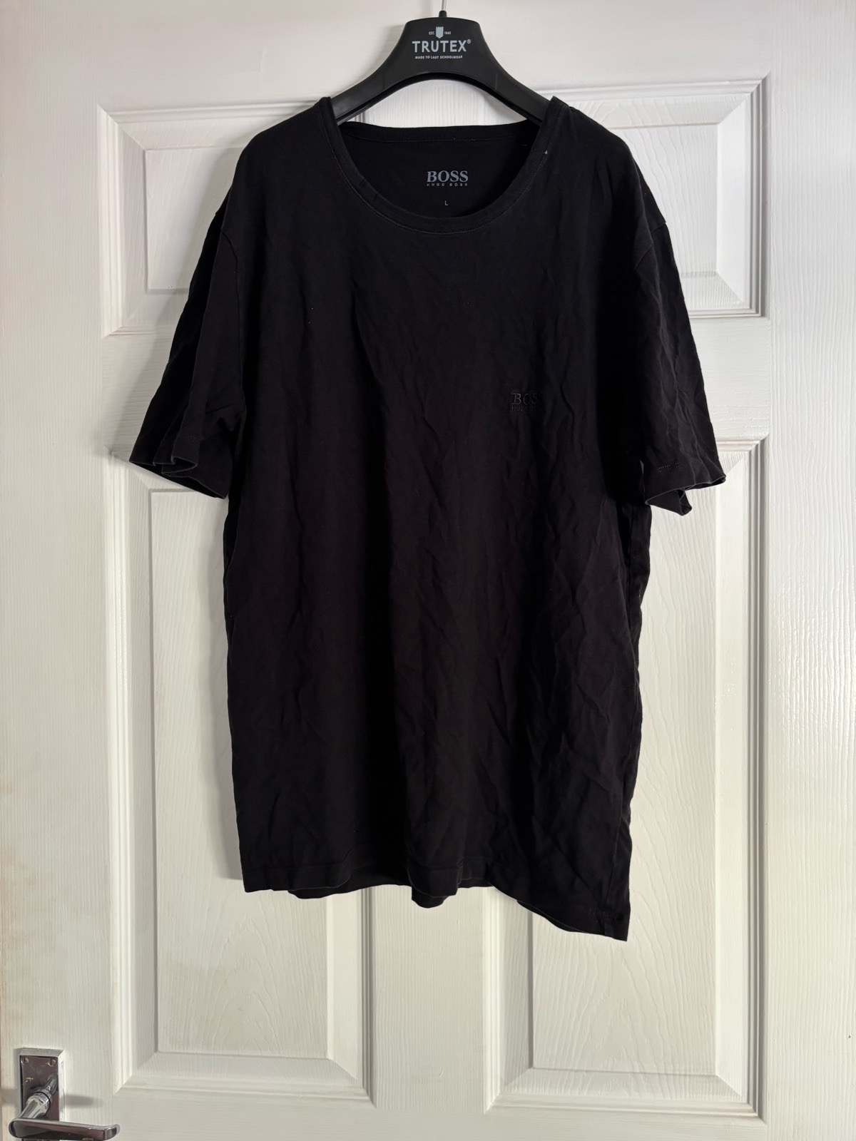Black Hugo boss t shirt size L