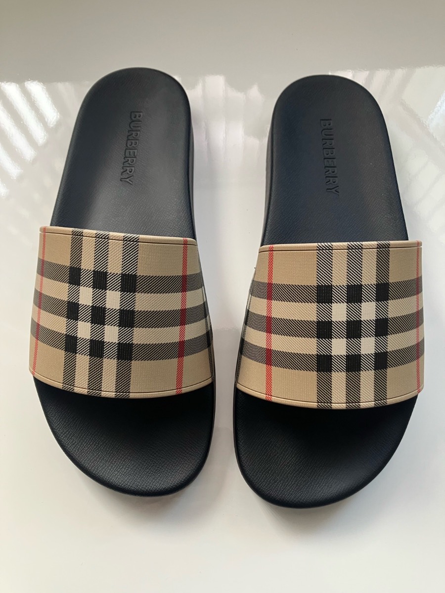 Burberry sliders
