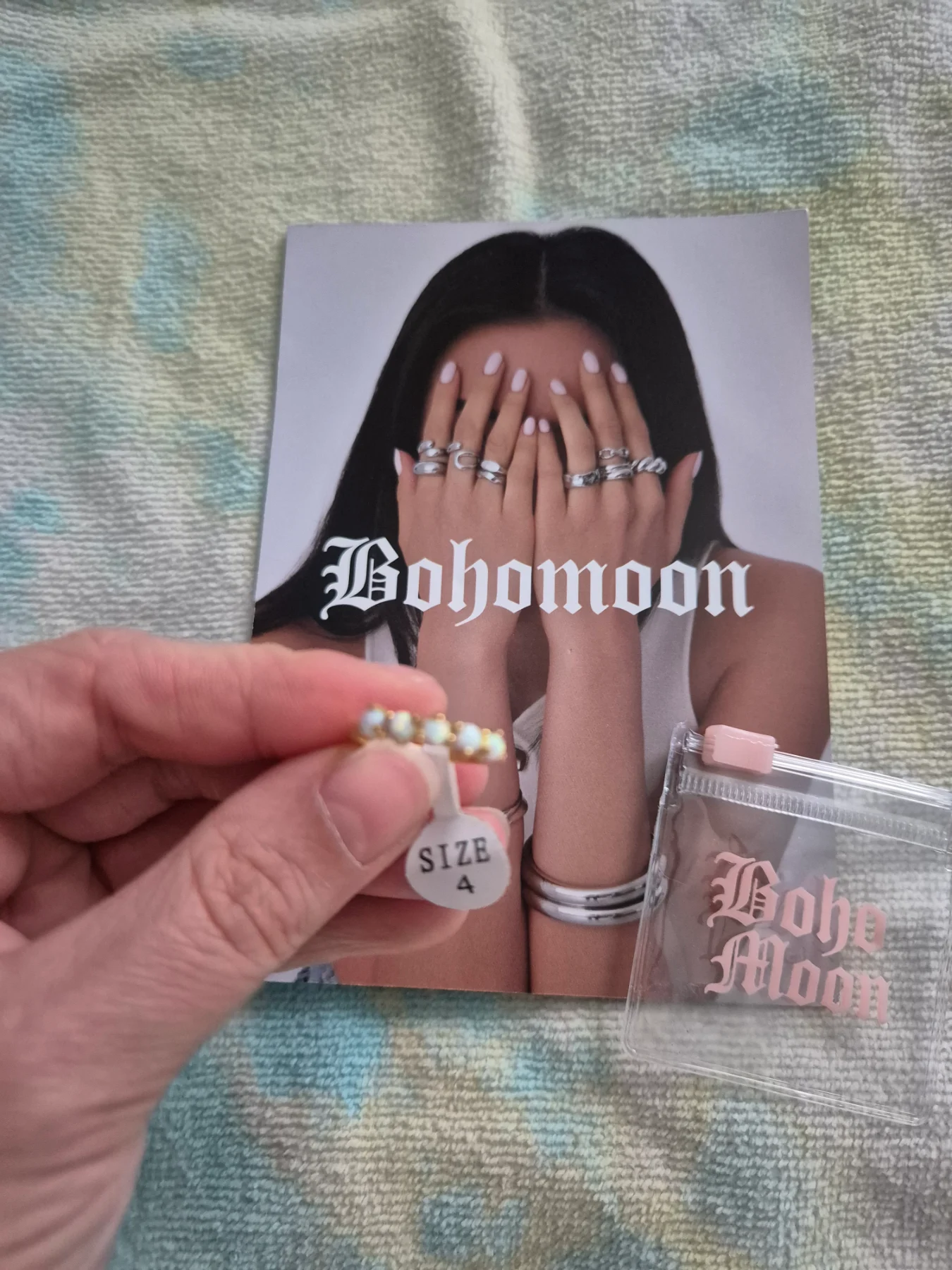 Opal Ring Bohomoon