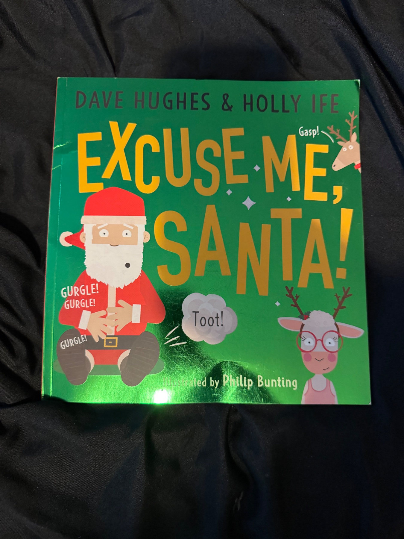Excuse Me, Santa! – Dave Hughes & Holly Ife