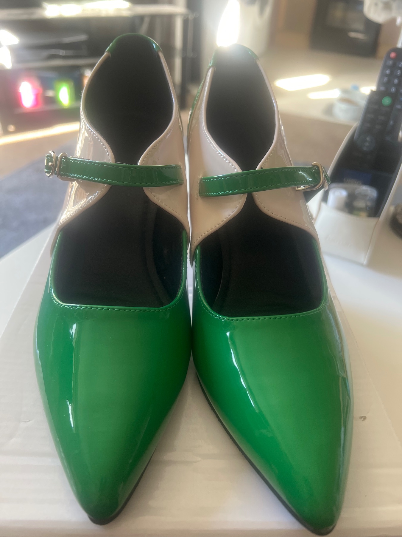 Ladies Mary Jane style heels with ankle fastening size 4