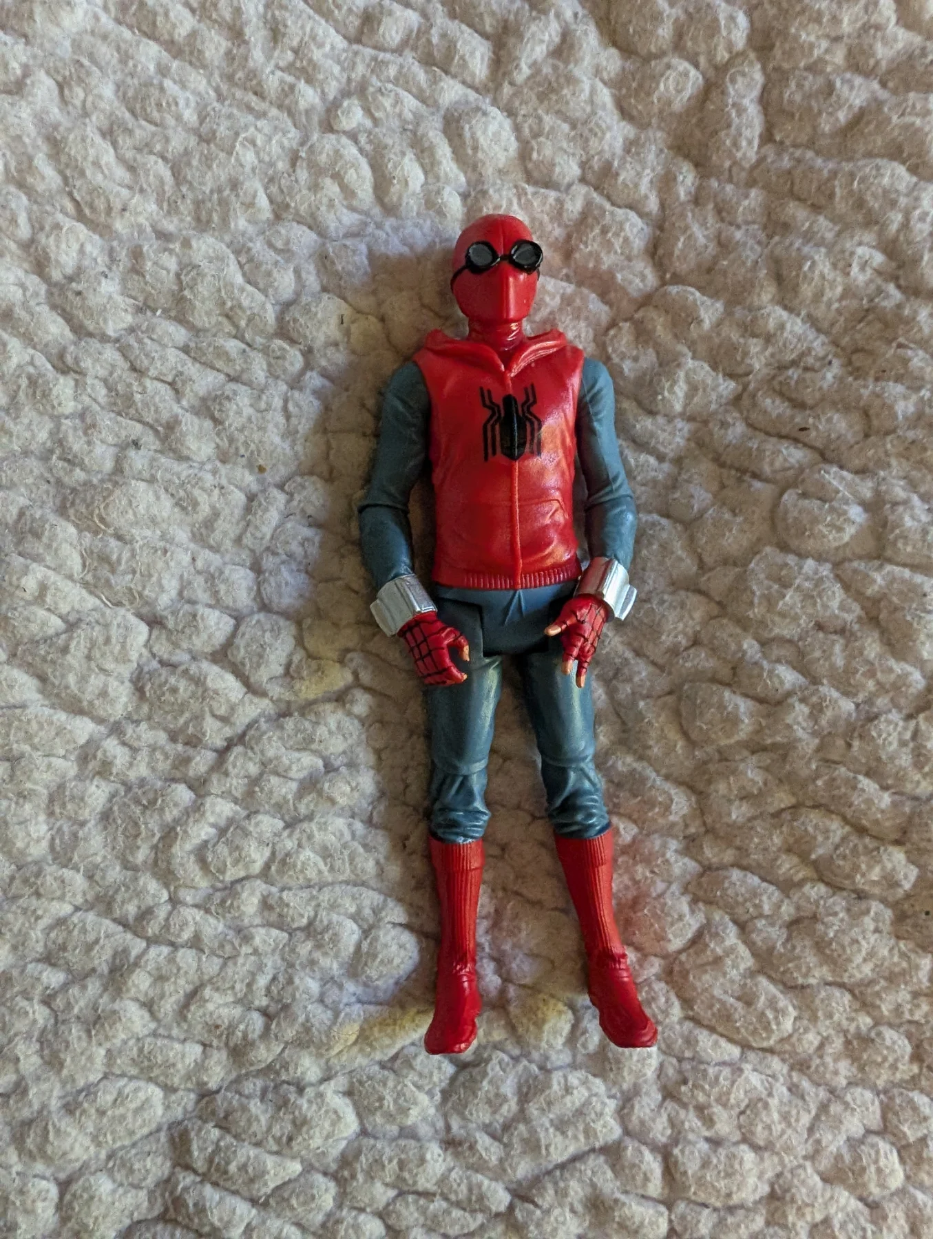 Spiderman Homecoming Make Shift Suit Action Figure 5 Inch Toy Disney Marvel