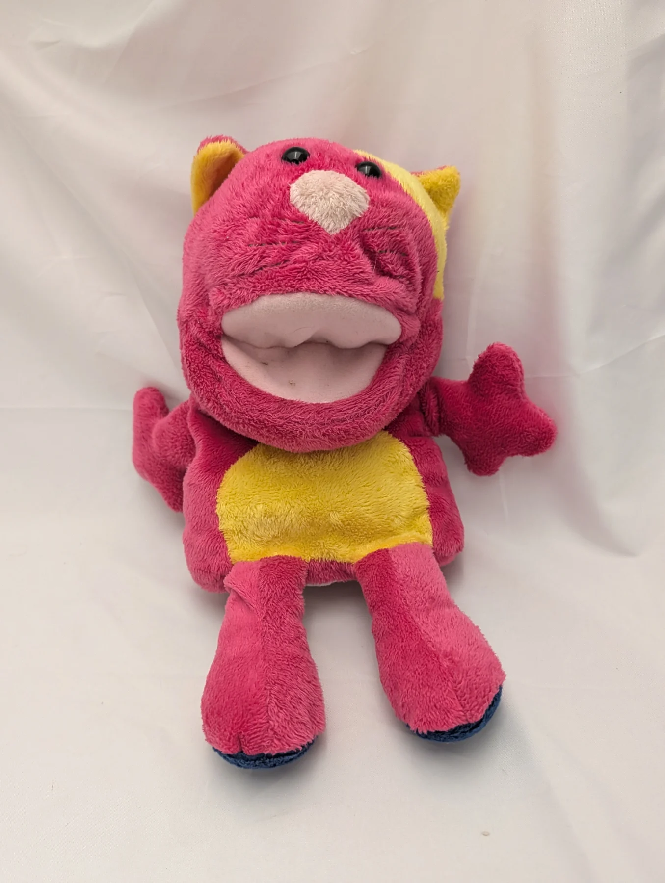Cuddle Crew Season 3, 13” Bright Pink Plush talking Toy, Cat Puppet