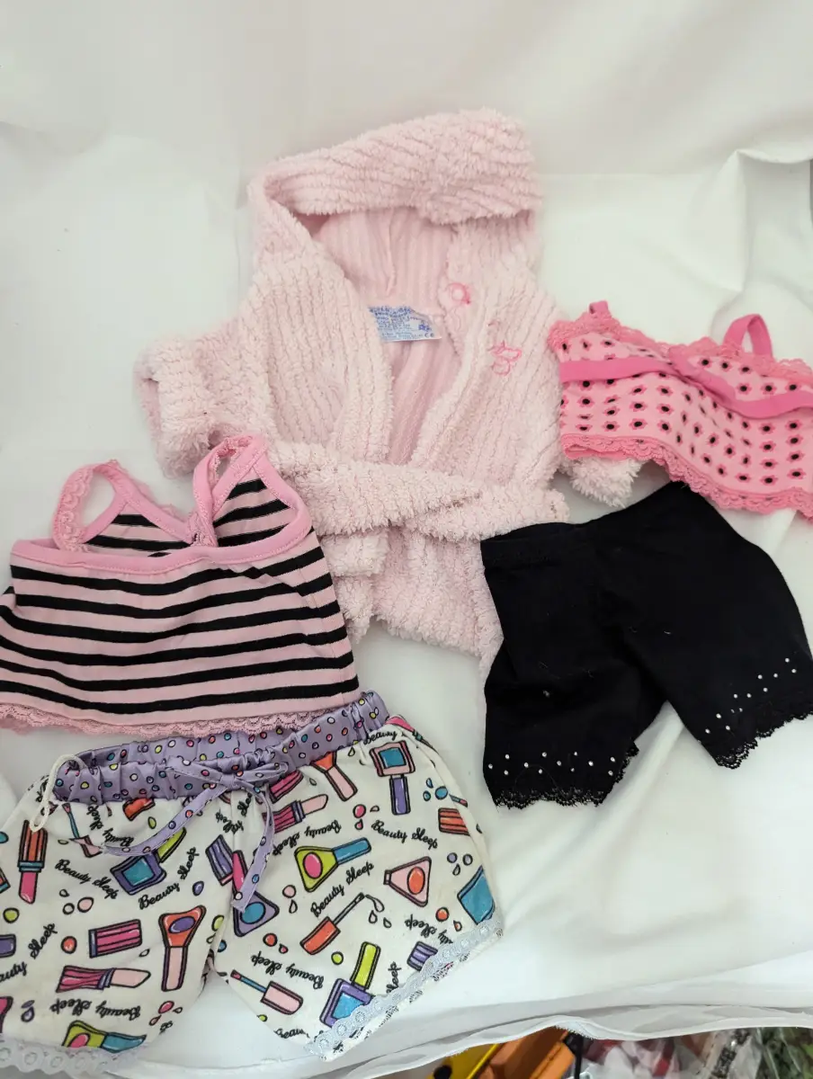 Build a Bear Clothing Bundle joblot tops pajamas toy plush doll outfit