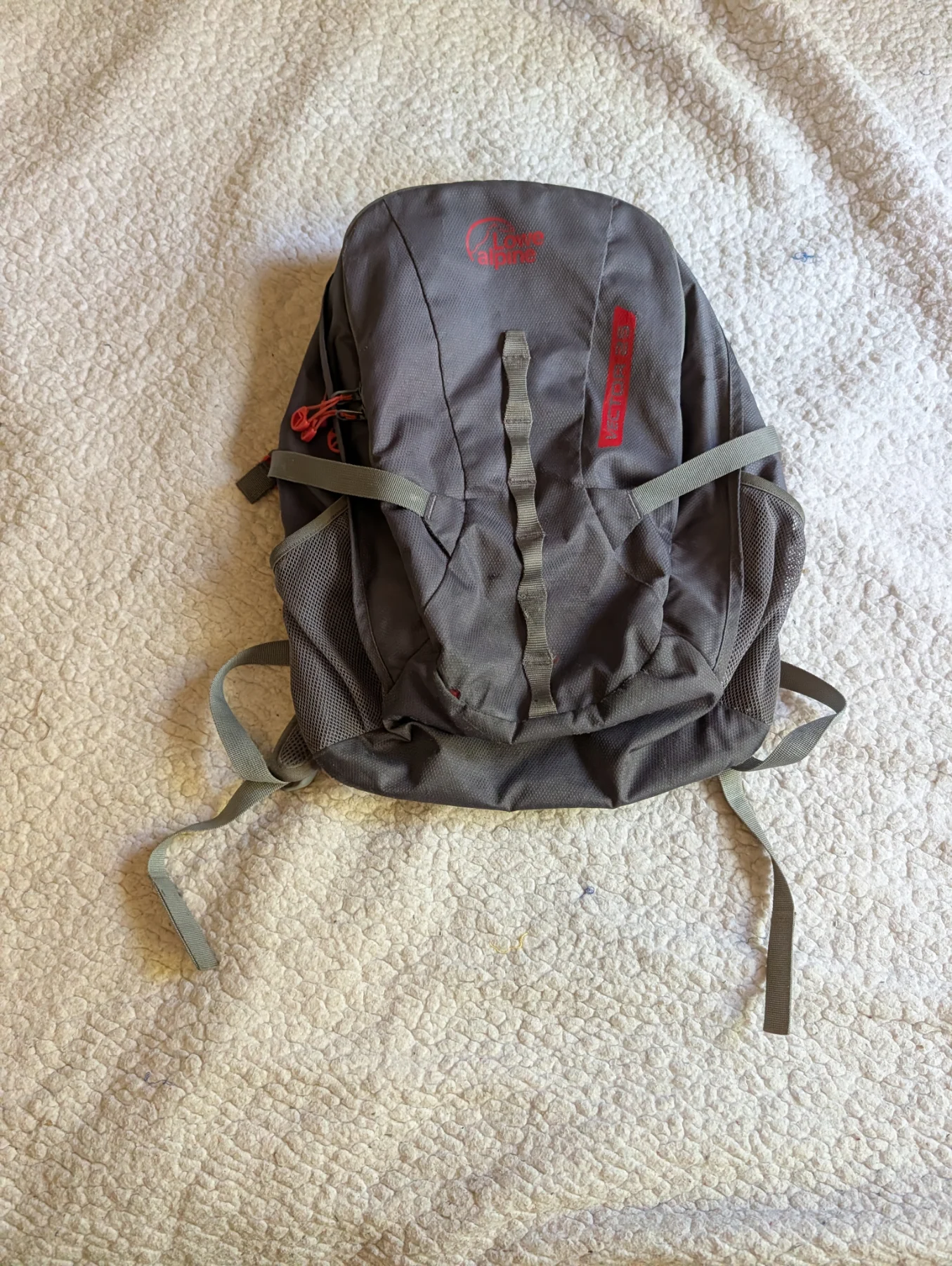 Lowe Alpine Vector 25 Backpack Grey, 25L, Hiking Walking bag rucksack