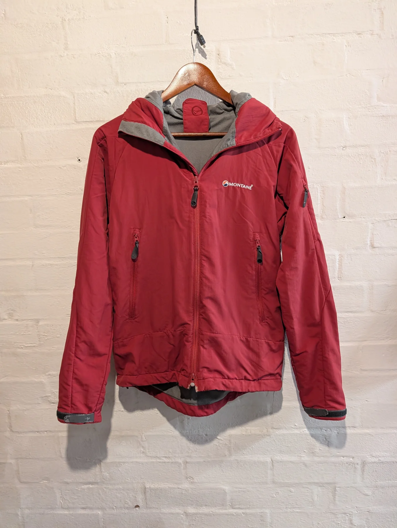 Montane Pertex equilibrium red jacket small mens hooded zip outdoor
