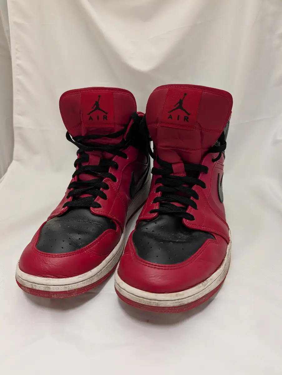 Nike Air Jordan 1 Mid Bred Black Red Size 12 UK 554724-660