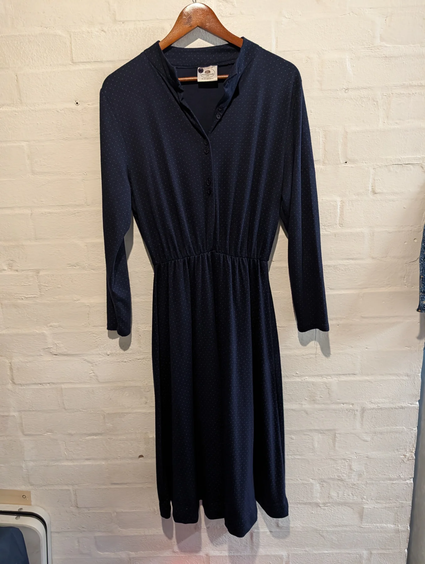 Ladies Vintage Dress Size 16 Nightingales Ltd navy polka dot green  long