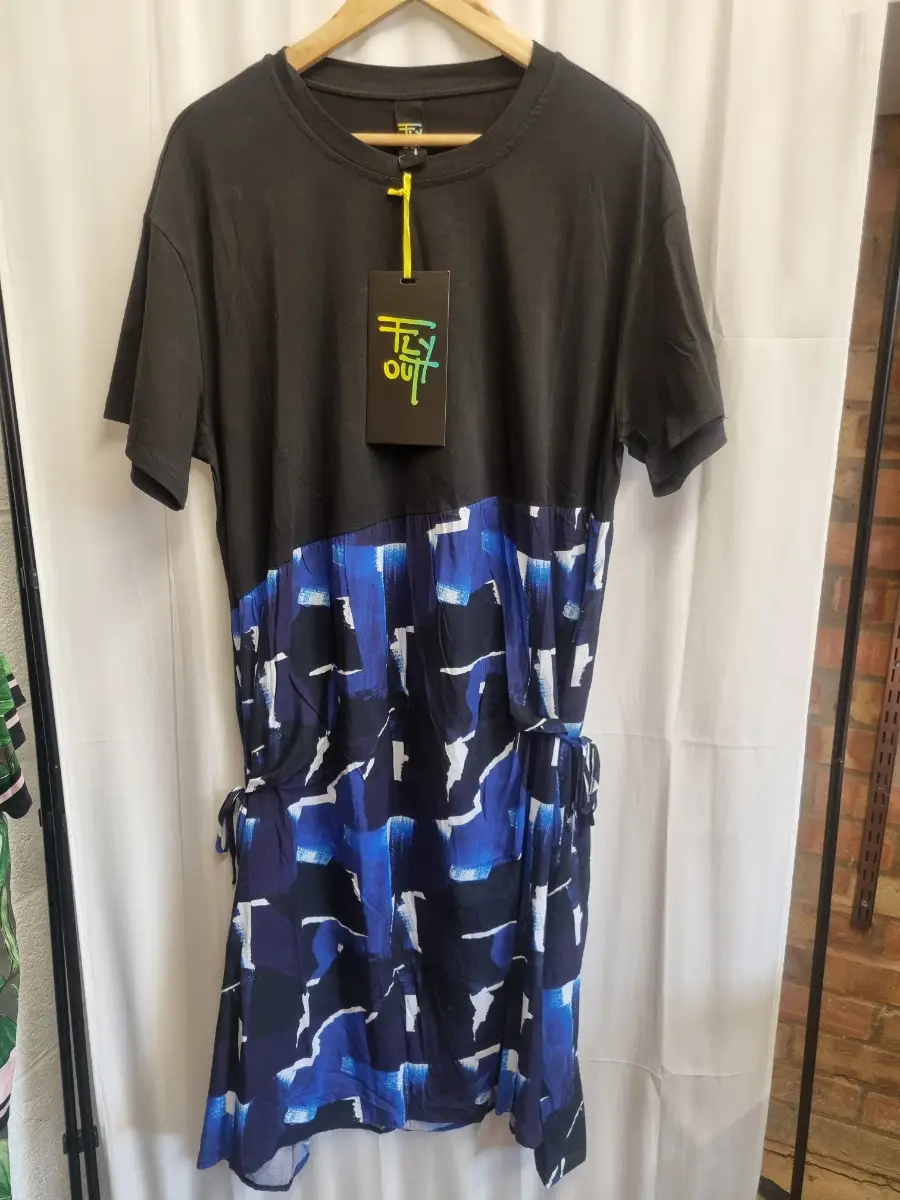 Dress One sz 10 to 20
