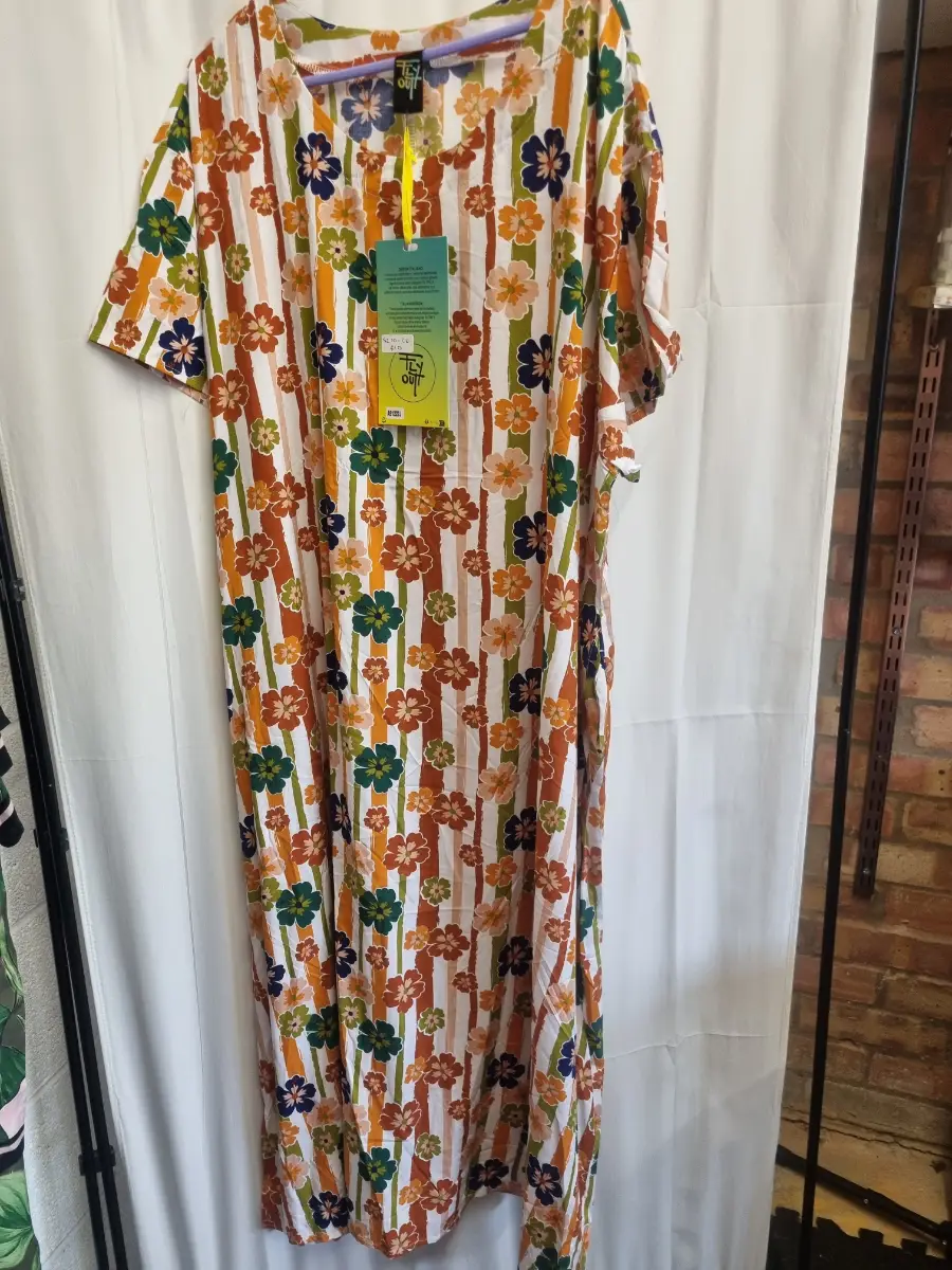 Dress sz 10 to 20
