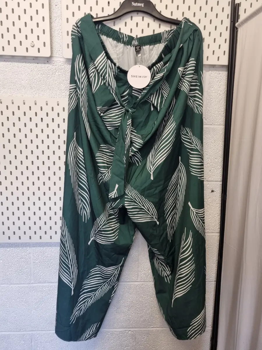 Jumpsuit sz 1XL shein curve