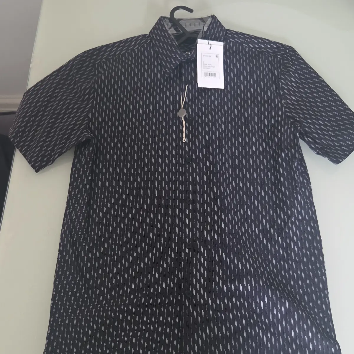 Theory shirt small