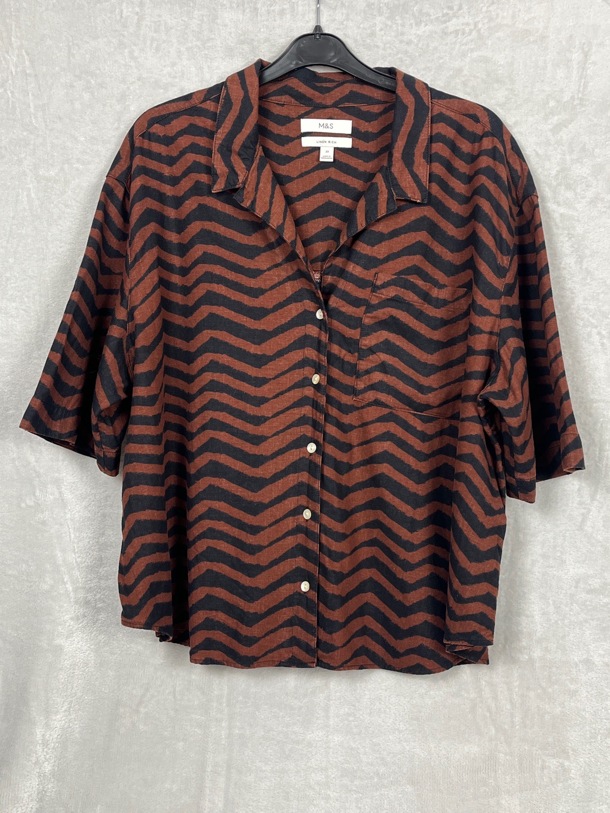 M&S Marks & Spencer Size UK 22 Linen Rich Brown Black Zig Zag Striped Shirt Blouse Top Autumn Office