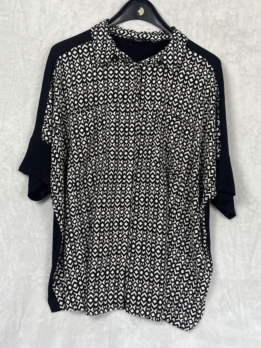Next Size 22 Womens Black White Geometric Print Shirt Tunic Top Oversized