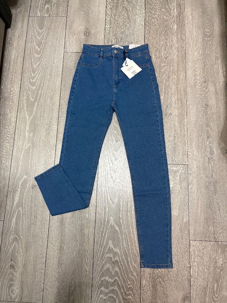 Pull & Bear skinny high waisted jeans in medium blue in Size EU 36 / UK 8 / BLUE