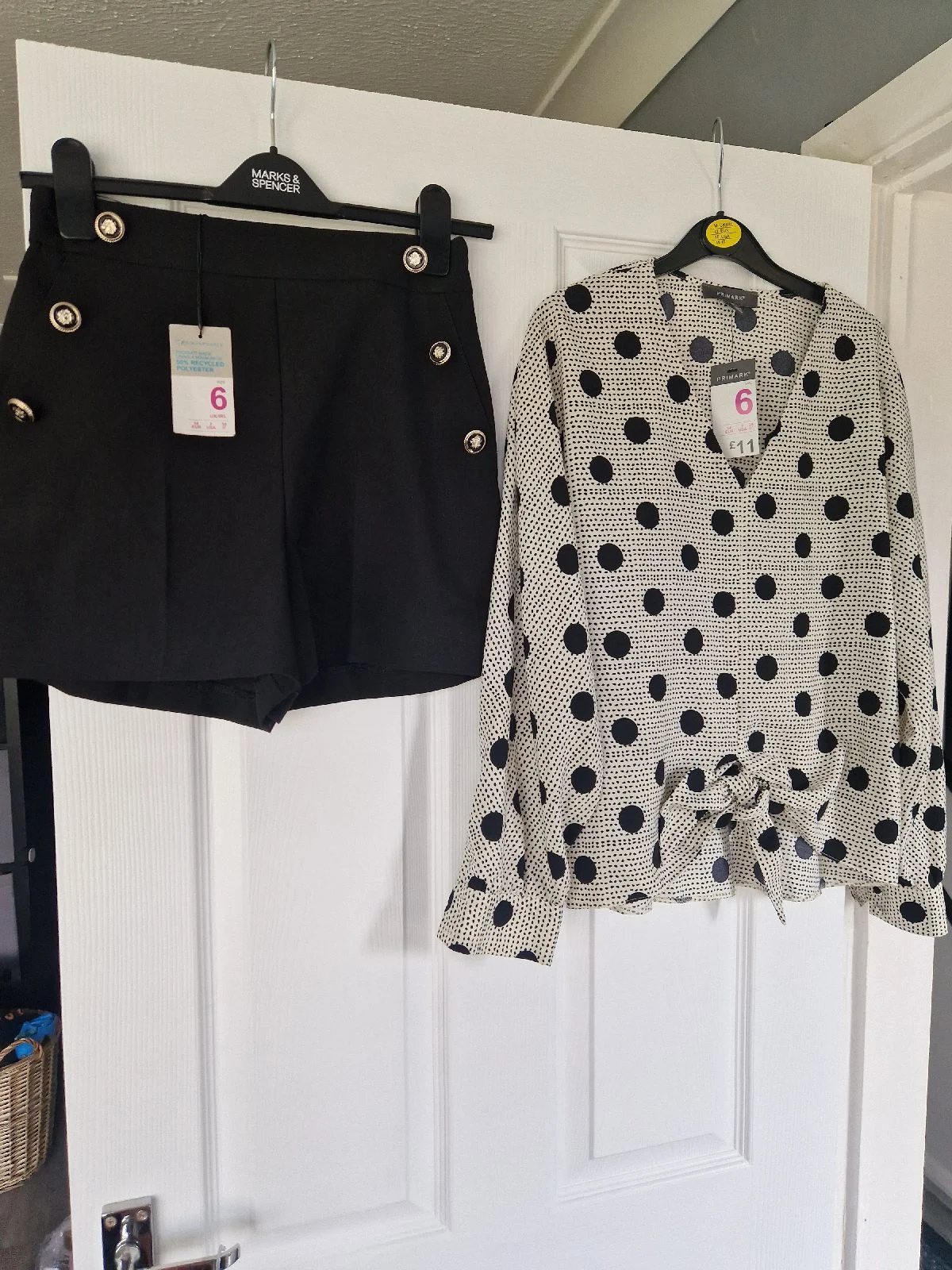 Primark shorts/blouse