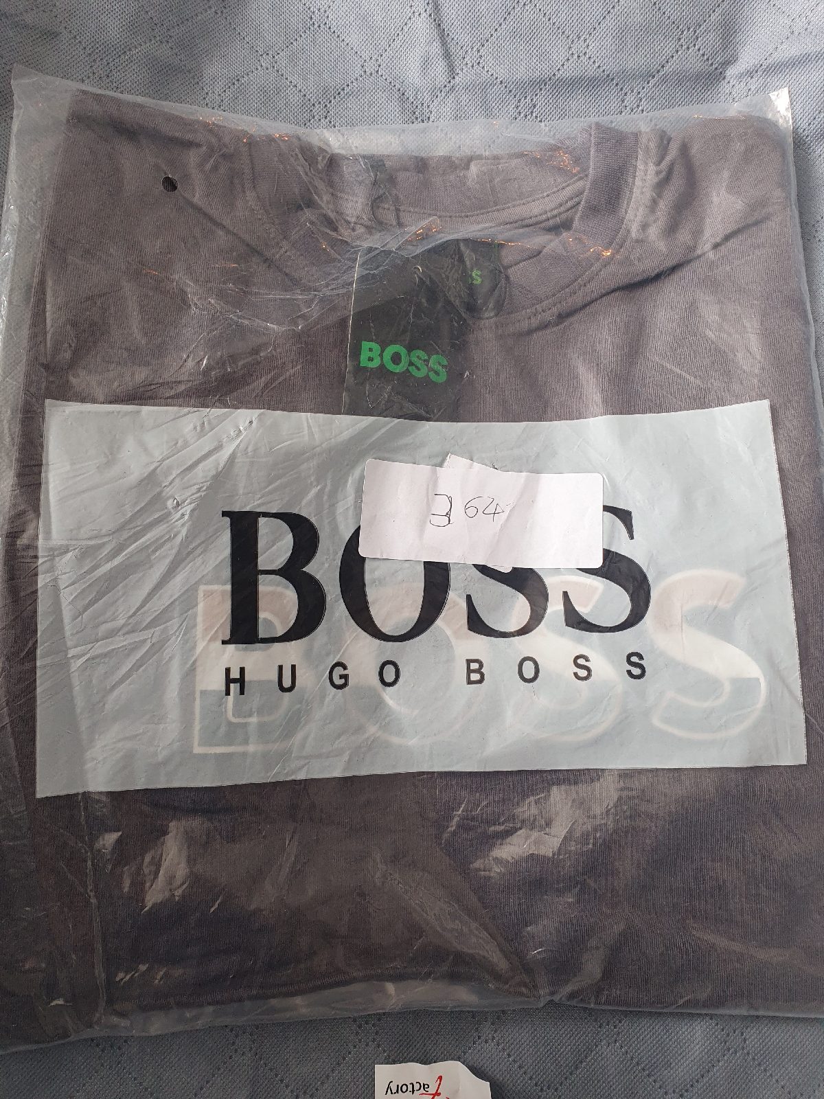 Hugo Boss top