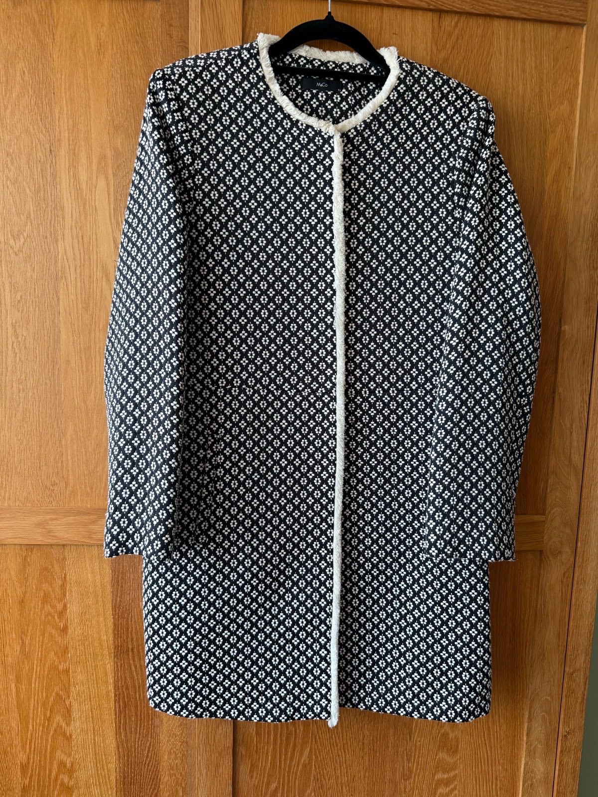 M&Co Womens Size 10 Black Ivory Patterned Tweed Coat Collarless Fringe Jacket