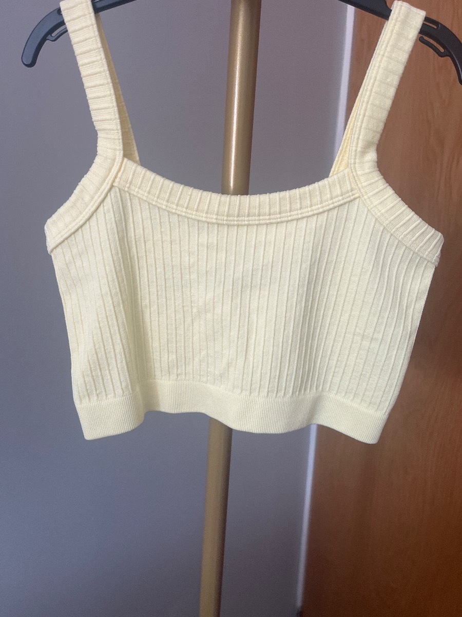 Primark Xs lemon top