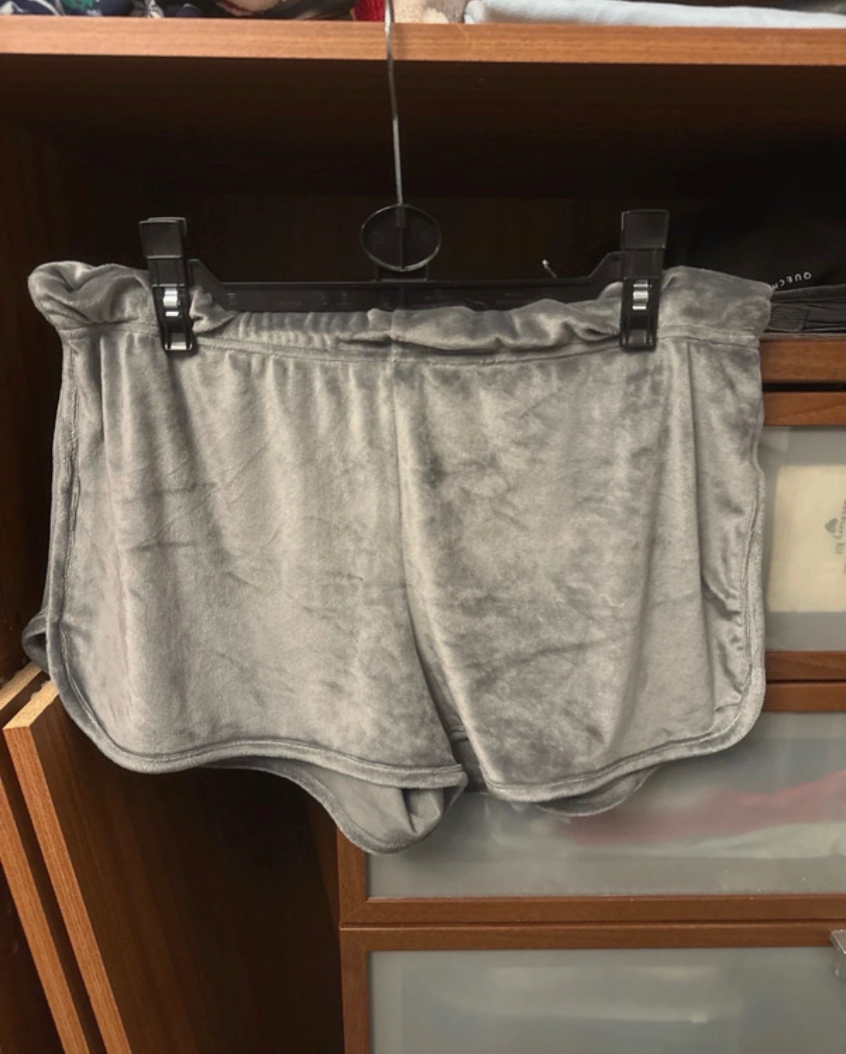 Ladies juicy couture sleepwear velour shorts size L