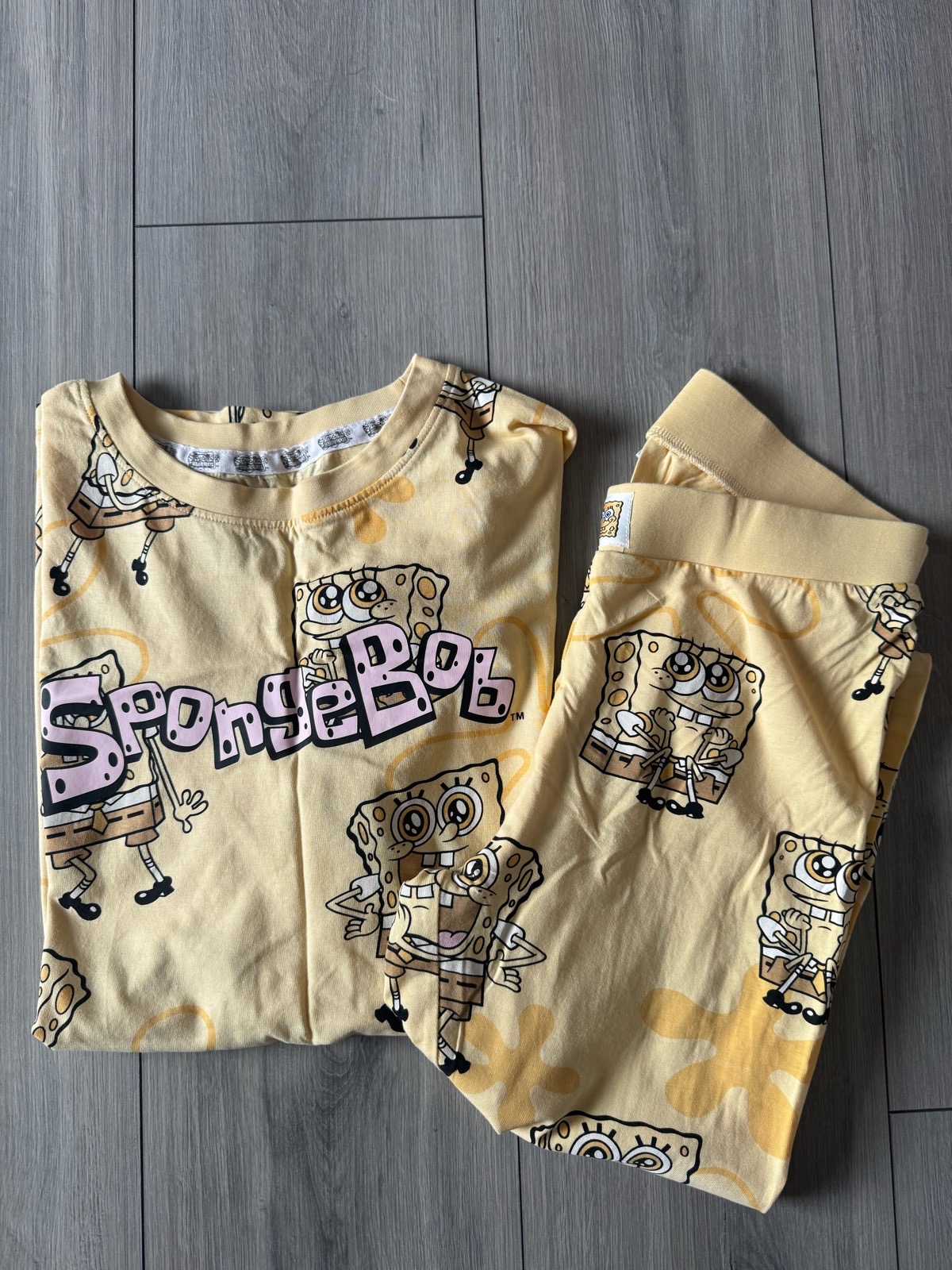 SpongeBob pyjamas