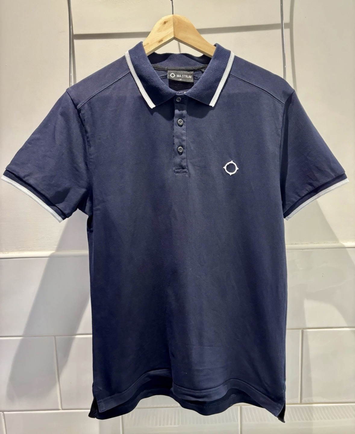 MA.Strum Men’s Block Tipped Polo Shirt Ink Navy Size Medium P2P 20” Excellent