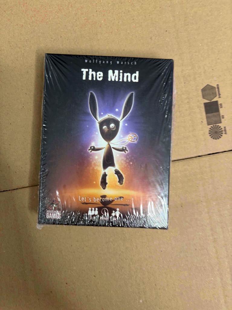 The Mind card game