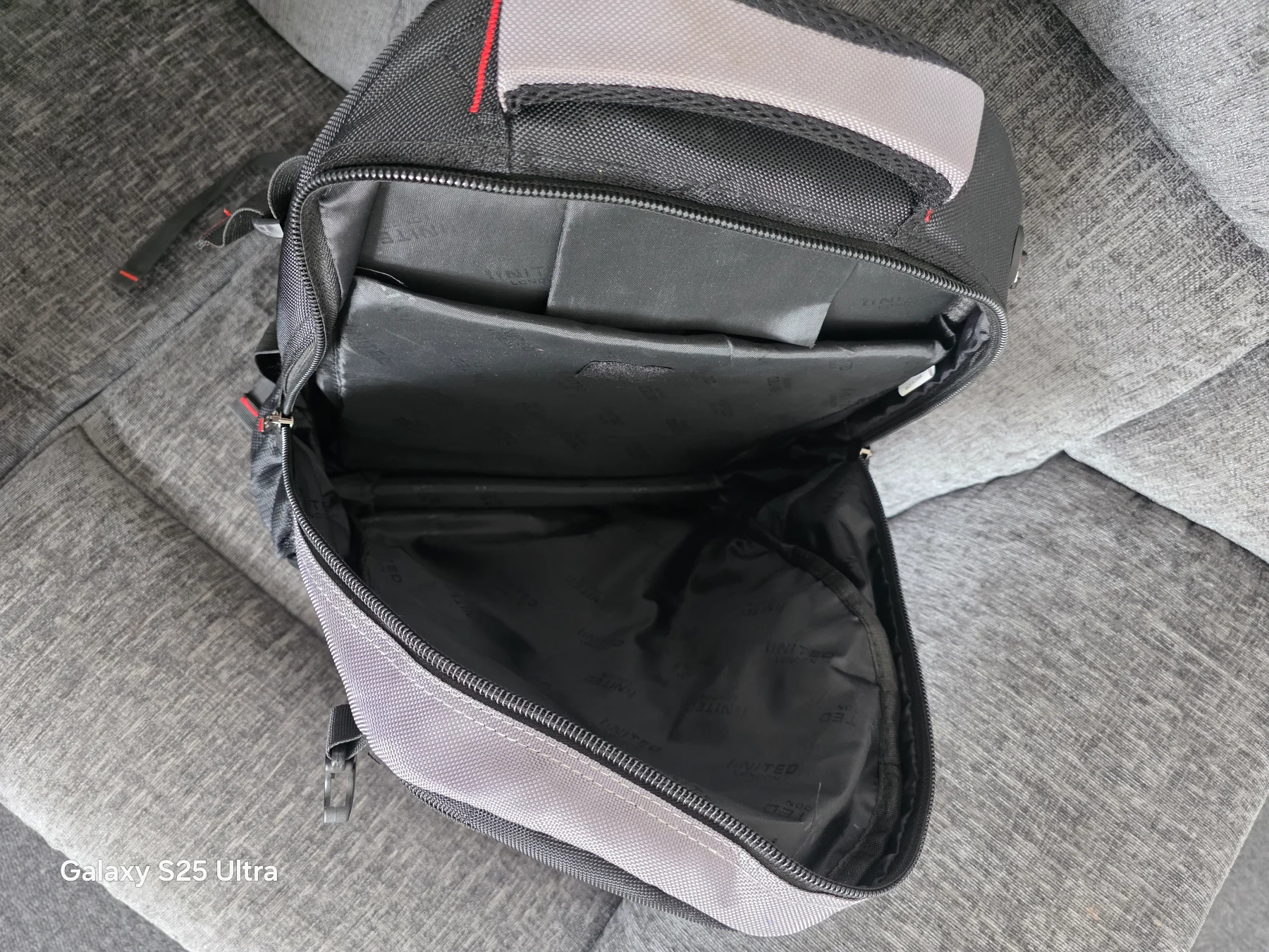 United Collection london bag