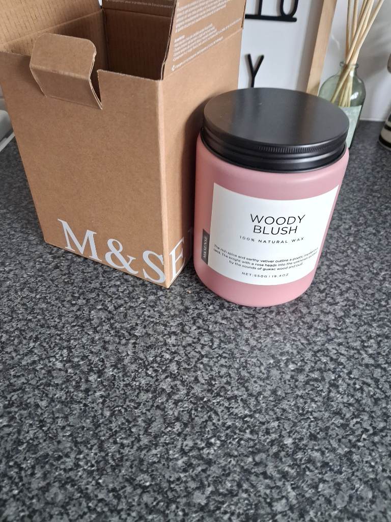 M+S Candle