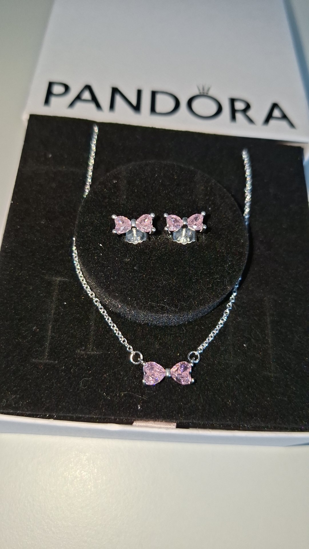 Pandora pink bow pendant necklace set